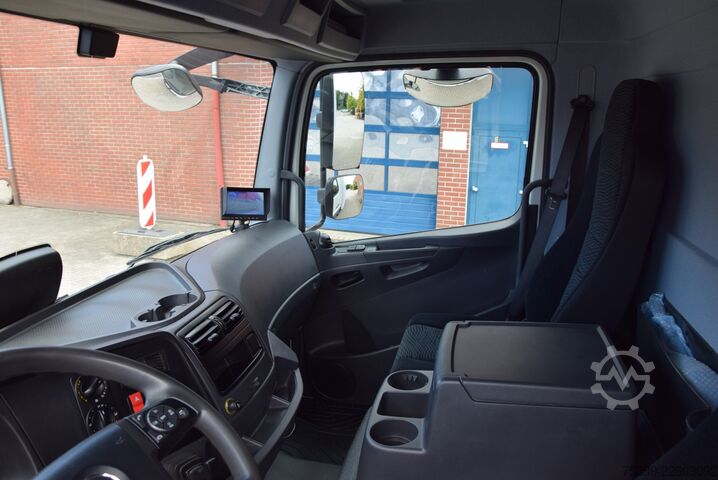 Box van Mercedes-Benz Atego II  818 Koffer LBW 1500KGAutomatik Tempo