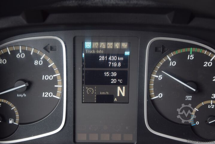 Box van Mercedes-Benz Atego II  818 Koffer LBW 1500KGAutomatik Tempo