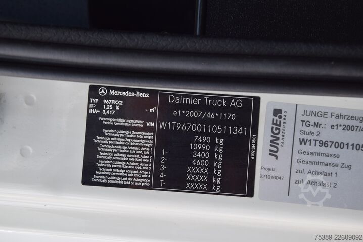 Box van Mercedes-Benz Atego II  818 Koffer LBW 1500KGAutomatik Tempo