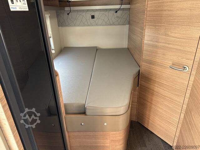 Semi-integrated camper 2024 Ford Transit Weinsberg Carasuite | Automatico | Posti letto 5