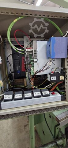 Rectifieuse cylindrique TOS BUAJ 28