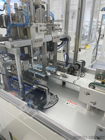 Assemblagelijn voor 3-laags chirurgische gezichtsmaskers Hans Group DFM80A