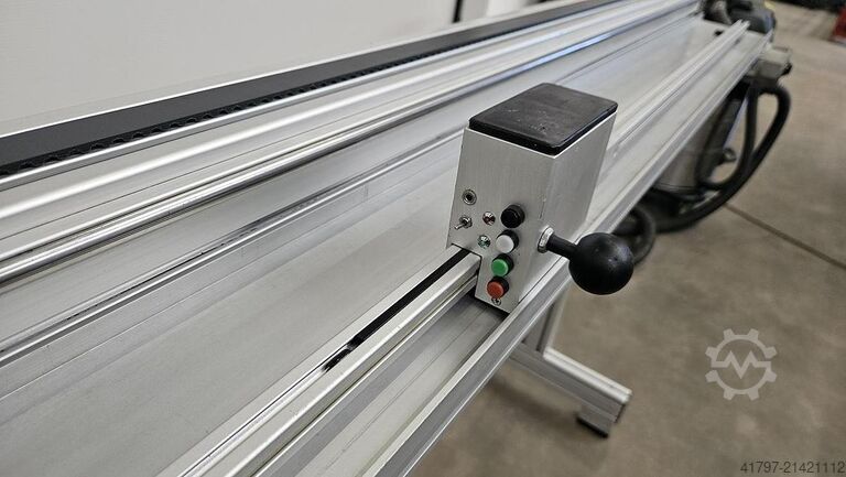 Tope de longitud Hecht Positiomat 525 con calibrador de vidrio. Hecht Positiomat 525