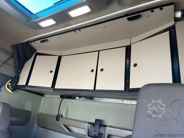 Faházszállító teherautó MAN TGX 26.580 6x4 / Kurzholz / Tajfun 150Z96