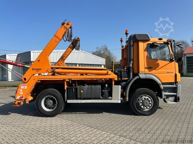Tippbil MERCEDES-BENZ Axor 1829 AK 4x4 / Winterplatte