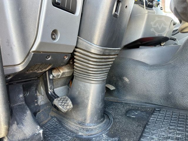 Tippbil MERCEDES-BENZ Axor 1829 AK 4x4 / Winterplatte