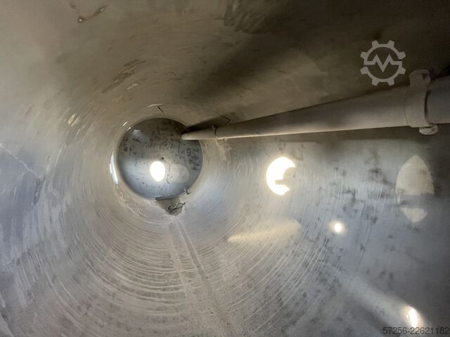 Tárolótartály 14m3 stainless steel tank with agitator 