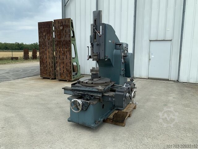 Dikey Kanal Açma Makinesi GSP M 743 - bleu