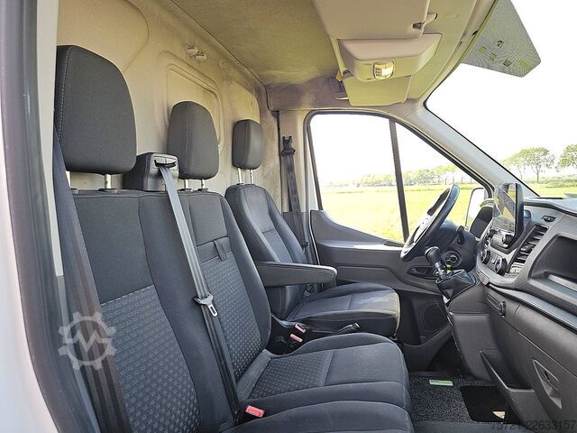 Yüksek tavanlı istasyon vagonu FORD TRANSIT 2.0 TDCI 130 L4H3