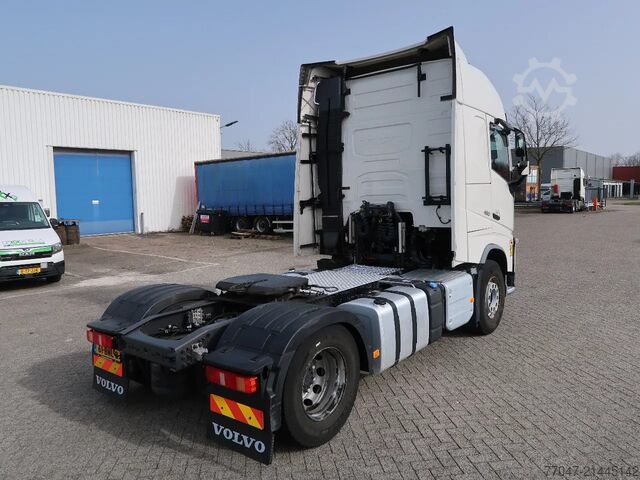 Padrão-SZM Volvo FH 460 4x2, Glob, 2 Tanks, ACC, TUV, NL truck, ...