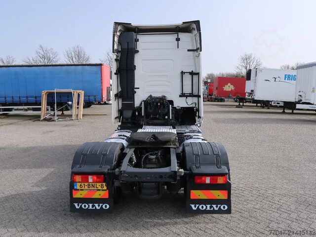 Padrão-SZM Volvo FH 460 4x2, Glob, 2 Tanks, ACC, TUV, NL truck, ...