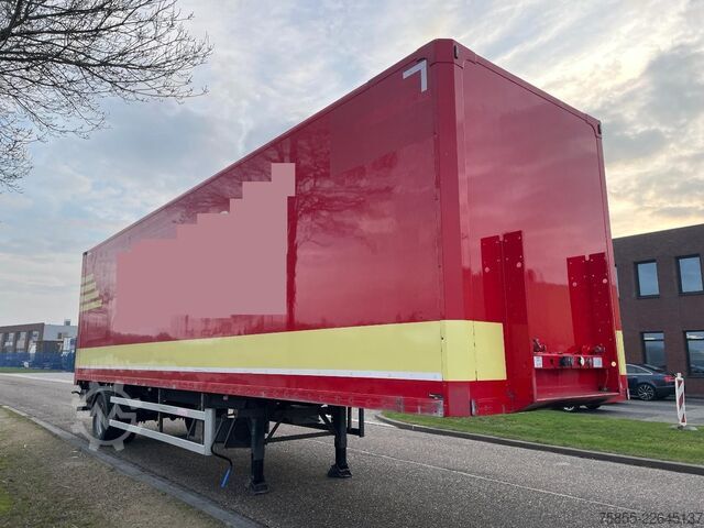 Resväska Groenewegen DRO-10-10 B 1-Axle City / Steering / 2T Loading...