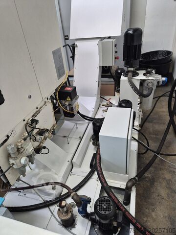 Vertikal bearbetningscentrum Fanuc Robodrill Alpha-D21LiB5
