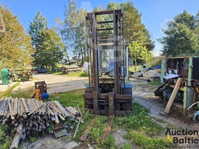 Forklift Caterpillar BO-BO CAT V80D