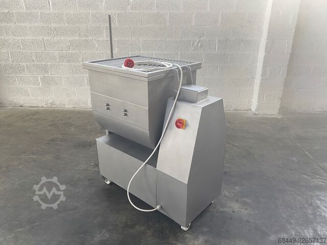 Vleesverwerkingsmachine BARSSO Peddelmenger 200 L., Type Barmix 200
