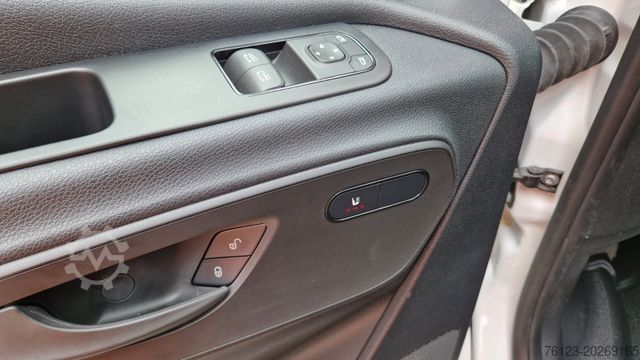 Stadsbus MERCEDES-BENZ 2 x Vorlauffahrzeug Bürgerbus Niederflur 9 Sitze