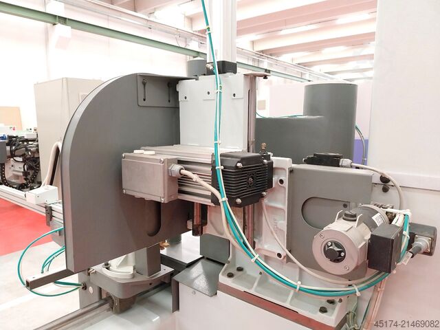 Czopiarka SAC SUERI - ITALY T 4