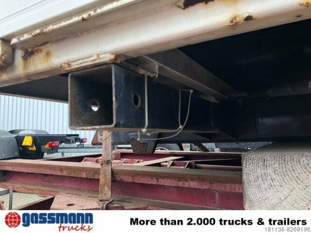 Wechselfahrgestell LKW  Wechselbrücke mit Kranvorrichtung