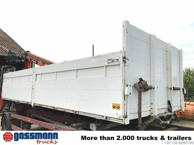 Wechselfahrgestell LKW  Wechselbrücke mit Kranvorrichtung