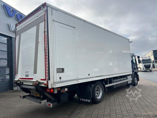 Box body Volvo FE 250 4X2 E6 / SLEEPERCAB / AIRCO / STANDKACH...