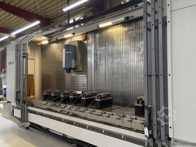 Reizende kolom freesmachine AXA VSC 3-3500-S/E