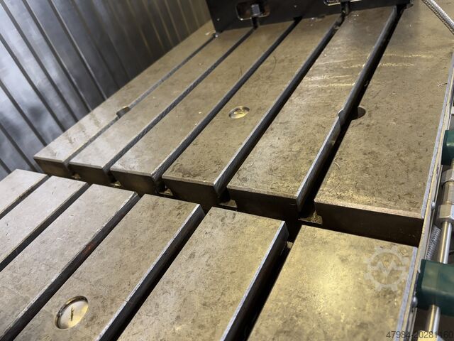 Reizende kolom freesmachine AXA VSC 3-3500-S/E