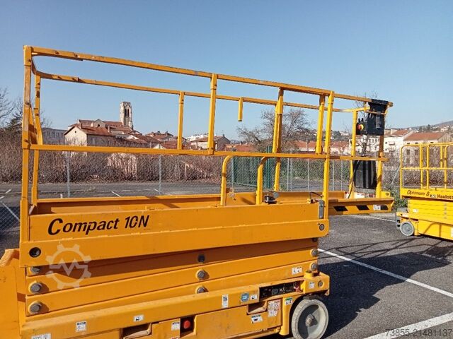 Mesa elevadora de tijera Haulotte COMPACT 10N