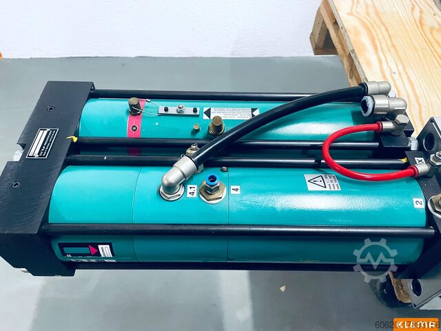 Helyhez kötött hidropneumatikus szorító fogó Tox Pressotechnik K 08.00.150.05