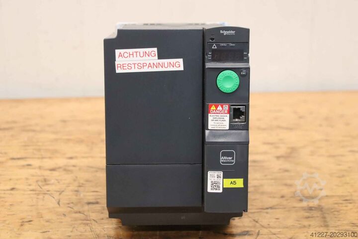 Przemiennik częstotliwości 7,5 kW Schneider Electric Altivar 320 ATV320U75N4B