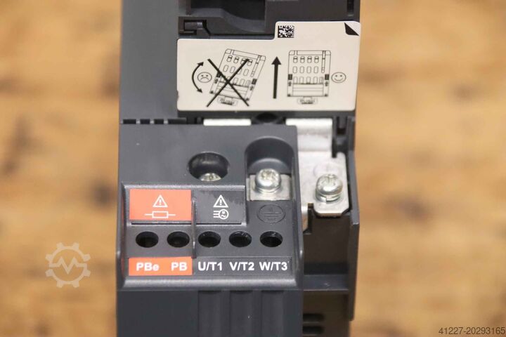 Przemiennik częstotliwości 3 kW Schneider Electric Altivar 320 ATV320U30N4B