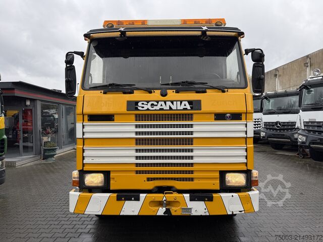 Grua montada em camião Scania R143 450 V8 6X4 Kran Palfinger 45000 / Oldtimer