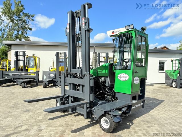 Carretilla retráctil de 4 vías Combilift C3500 / DUPLEX - 4100 / EXTENDABLE FORKS