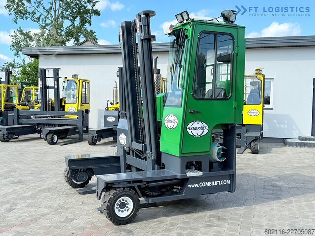 Carretilla retráctil de 4 vías Combilift C3500 / DUPLEX - 4100 / EXTENDABLE FORKS