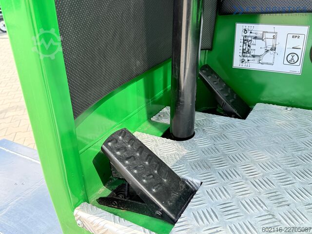 Carretilla retráctil de 4 vías Combilift C3500 / DUPLEX - 4100 / EXTENDABLE FORKS