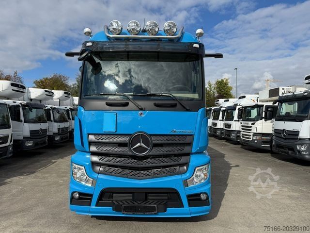 Kamion sa ravnom platformom MERCEDES-BENZ ACTROS 1833 L Pritsche/Plane 7,30 m LBW 2.000 kg