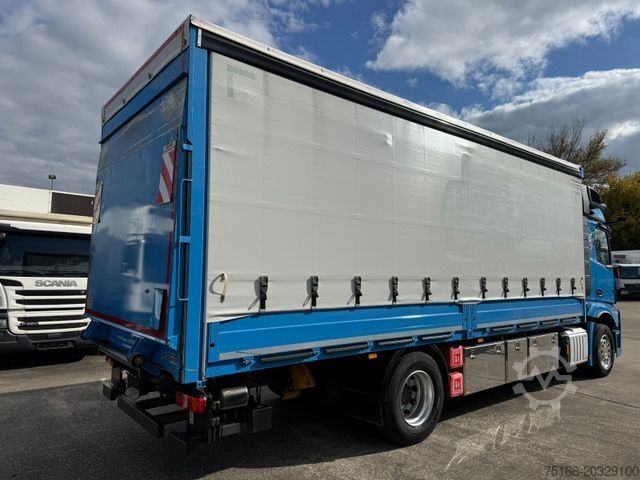 Kamion sa ravnom platformom MERCEDES-BENZ ACTROS 1833 L Pritsche/Plane 7,30 m LBW 2.000 kg