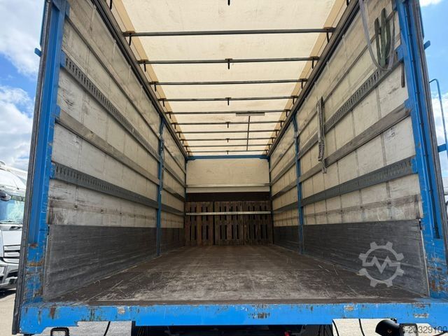 Kamion sa ravnom platformom MERCEDES-BENZ ACTROS 1833 L Pritsche/Plane 7,30 m LBW 2.000 kg