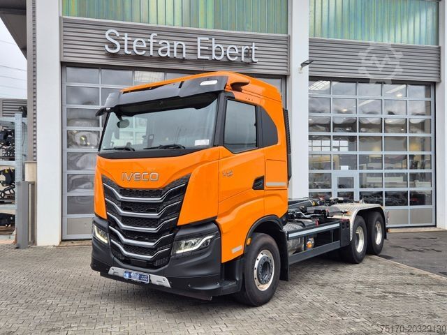 Hákový nosič kontejnerů IVECO AS300X58Z/P HR ON+ 6x4 Meiller RS21.60 Funk AHK