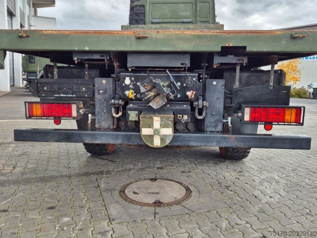 Camion cu platformă MAN TGA 18.360 4x4 BB Pritsche Single Bereifung