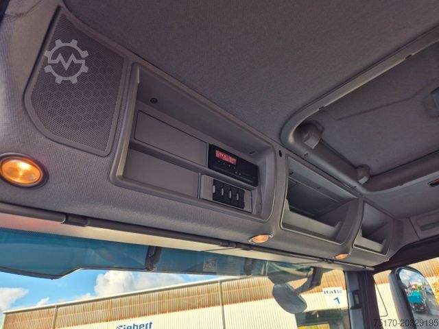 Trostrani kiperski kamion IVECO AD200X46/P HR OFF Palfinger PK 12.501 Funk AHK