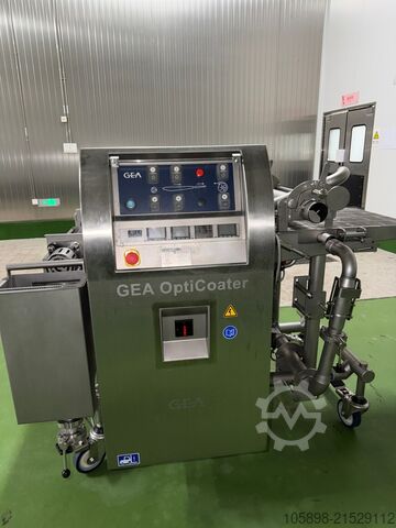 Top specificatie, vrijwel nieuwe lijn voor vormen, paneren en frituren. GEA Complete 600mm forming, coating and frying line