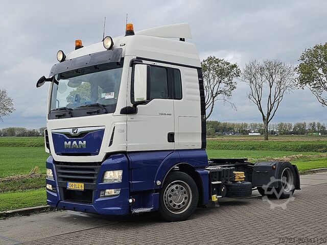 Standard-SZM MAN 18.460 TGX