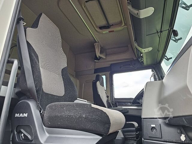 Standard-SZM MAN 18.460 TGX