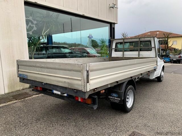 Pick-up panelvan Ford Transit 350 Gemellato con Cassone Fisso