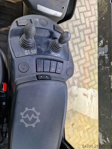 Empilhador Linde H25D-01