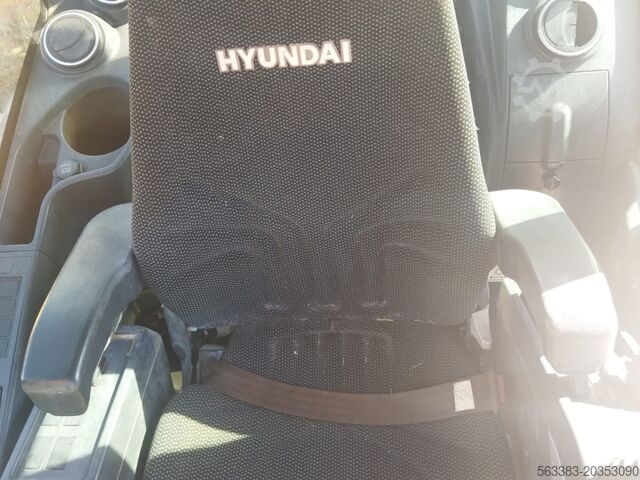 Wheel excavator Hyundai HW140