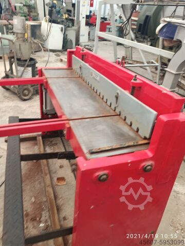 Holzmann TBS 1320 Blechschere Nożyce do cięcia blachy Holzmann TBS 132 Nożyce do cięcia blachy Holzmann TBS 132