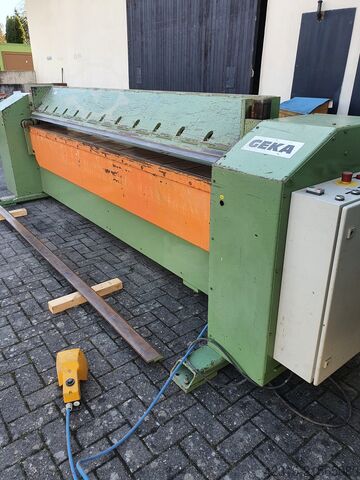 Giętarka do blachy Geka 