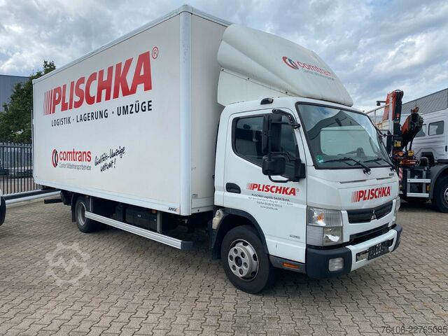 Vrachtwagen met bakwagen FUSO Canter 7C15 Koffer mit Ladebordwand
