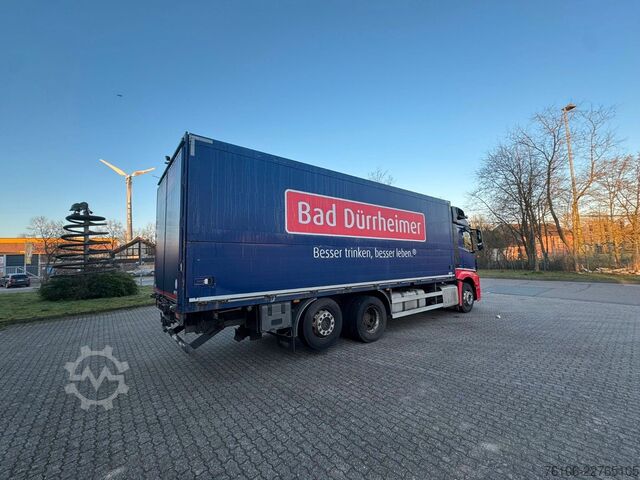 Vrachtwagen met bakwagen MERCEDES-BENZ Actros 2545 6x2 Getränkewagen